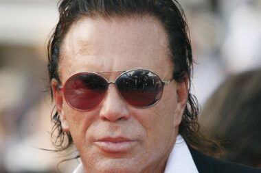 "C'est embarrassant et humiliant." Mickey Rourke dément toute implication dans la cagnotte en ligne pour payer son loyer