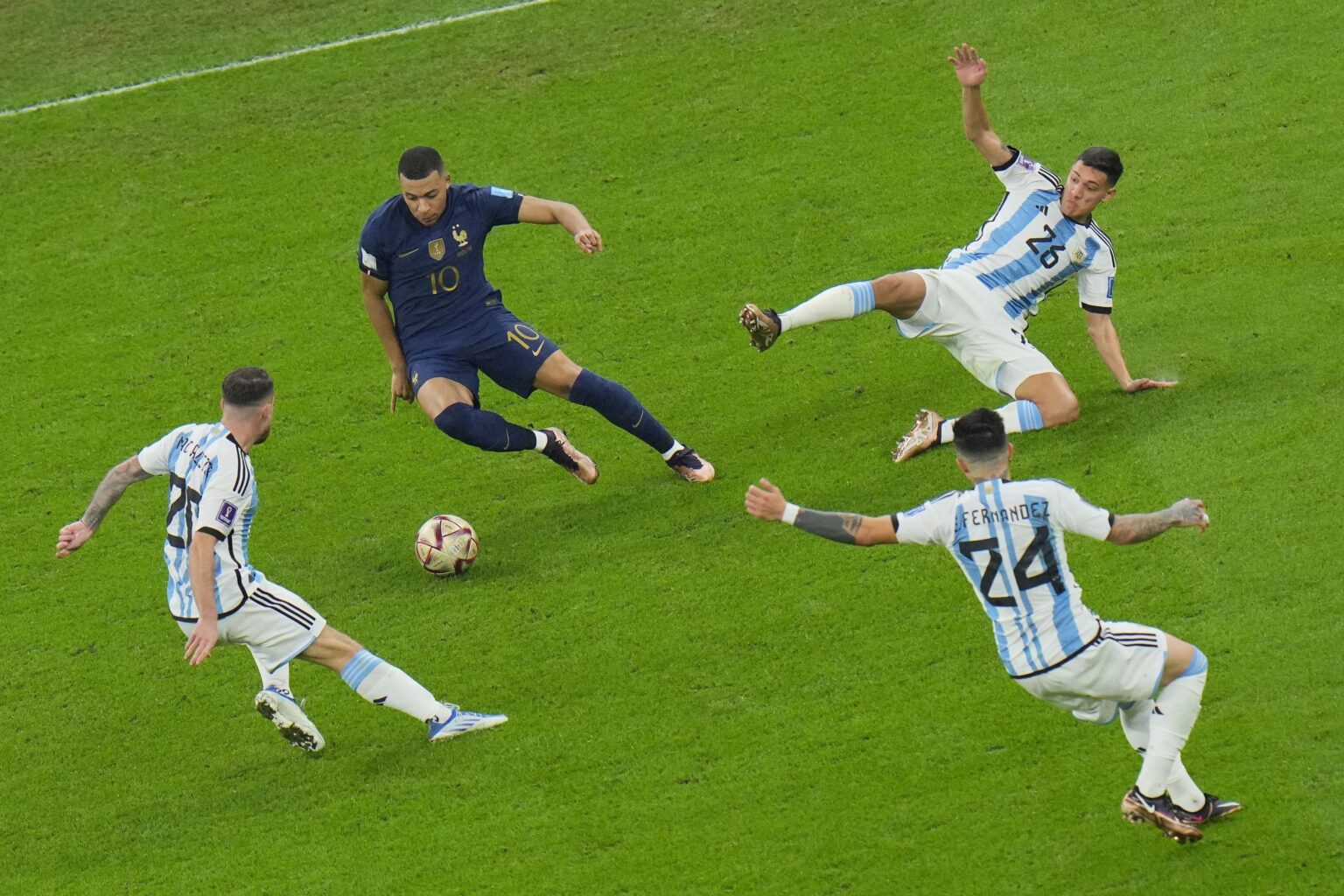 Révolution dans les médias ! La chaîne Ligue 1+ veut diffuser l’intégralité de la Coupe du monde de foot 2026