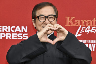 Jackie Chan, 71 ans, annonce avoir enregistré une chanson qui ne sera diffusée qu'après sa mort