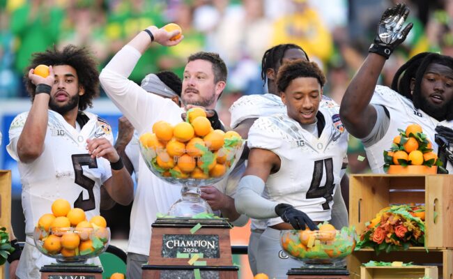 L’Oregon étouffe Texas Tech et file en demi-finales du College Football Playoff