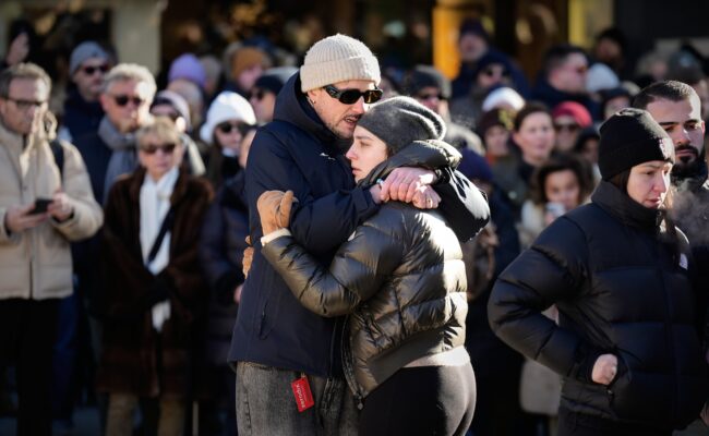 Incendie à Crans‑Montana : la commune reconnaît qu'aucun contrôle de sécurité n'a été fait entre 2020 et 2025