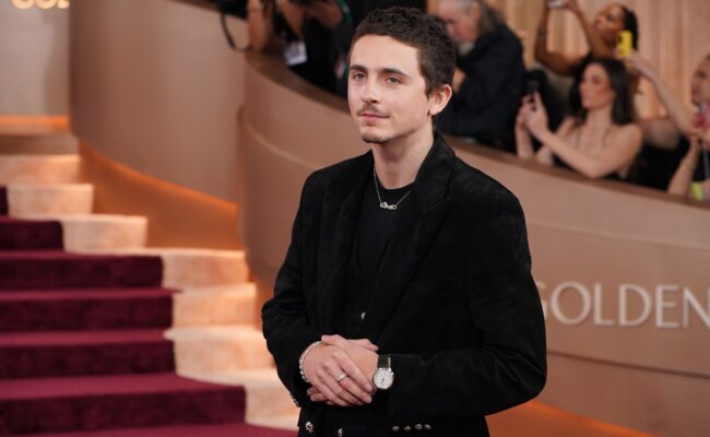 Insolite - Timothée Chalamet: "Pour que 2026 soit parfaite, il faudra que Saint-Étienne remonte en Ligue 1 la saison prochaine."