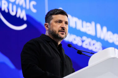 Zelensky charge l’Europe et annonce une réunion pour la paix avec les États-Unis et la Russie. Un accord sur les garanties de sécurité trouvé. (DR)