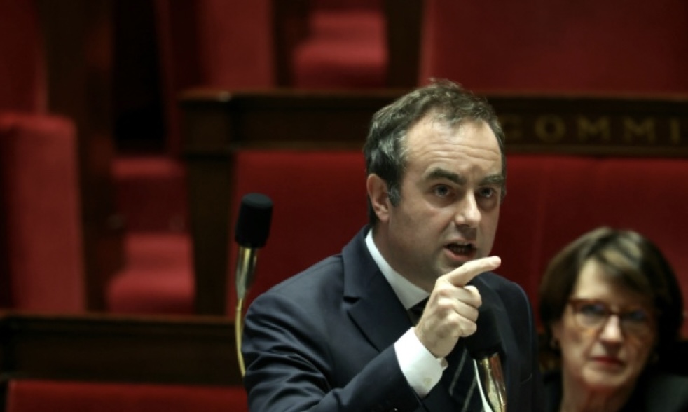 Budget 2026 : Lecornu face aux motions de censure après son premier 49.3