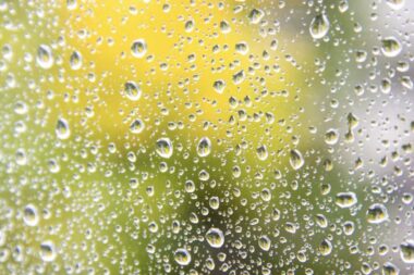 Faibles pluies à l’ouest, grand soleil au sud-est : une accalmie relative