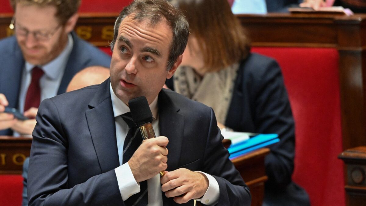 Sébastien Lecornu tranche et engage le 49.3 pour faire adopter le budget