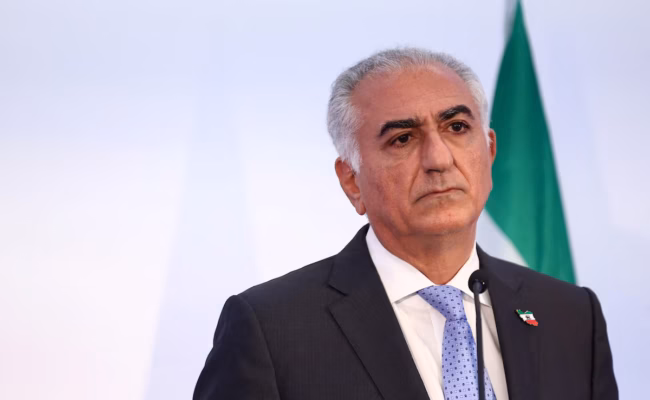 Iran - le fils du shah déchu tente de s’imposer alors que les manifestations s’intensifient (AP)