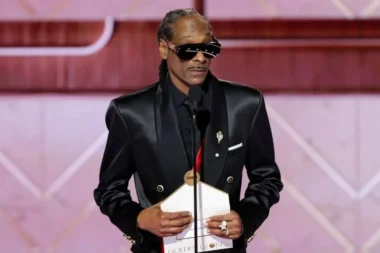 « Je suis tellement défoncé » : Snoop Dogg, lâché et censuré lors des Golden Globes