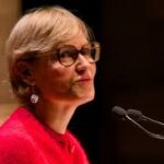 Judith Godrèche publie au Seuil un récit-mosaïque après sa prise de parole #MeToo