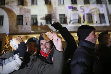 La Bulgarie célèbre son entrée dans la zone euro, le lev relégué aux oubliettes de l’histoire