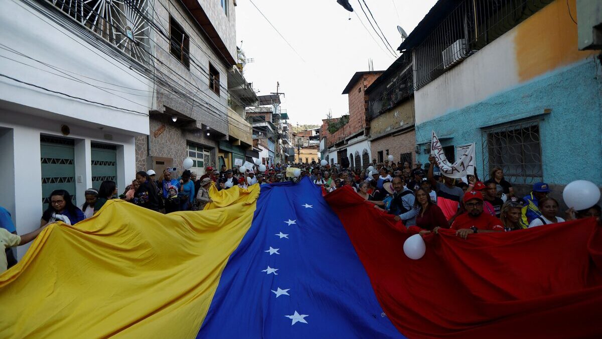 La Russie déconseille à ses ressortissants de se rendre au Venezuela après l’opération américaine (AP)