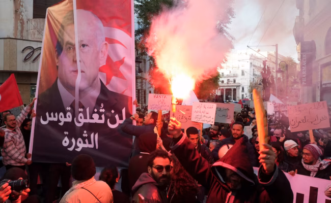 La Tunisie prolonge l’état d’urgence jusqu’à la fin de l’année (AP)