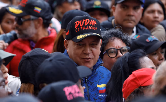 Le Venezuela affirme que 100 personnes ont été tuées lors de l’attaque américaine ayant renversé Maduro