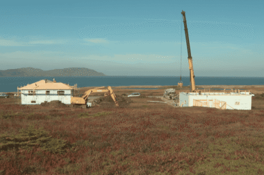 Miquelon prépare un nouveau village face à la montée des eaux