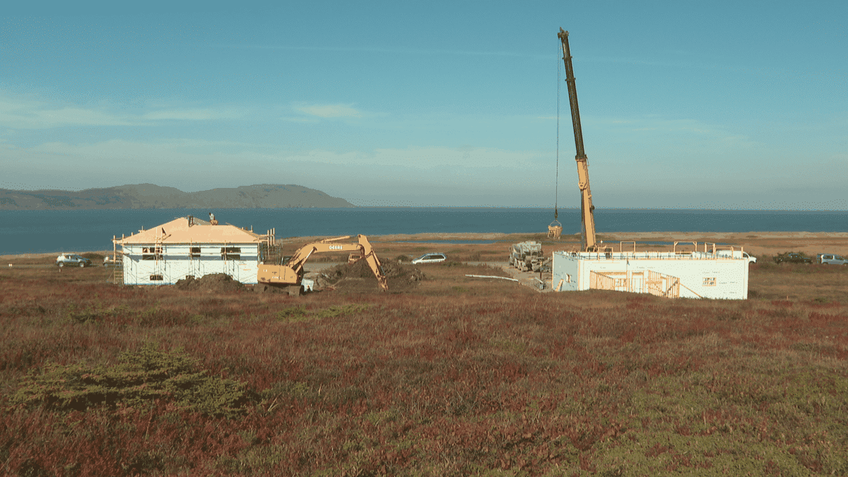 Miquelon prépare un nouveau village face à la montée des eaux