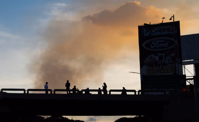 Opération américaine à Caracas - une large part de la garde de Maduro tuée, selon l’armée vénézuélienne (AP)
