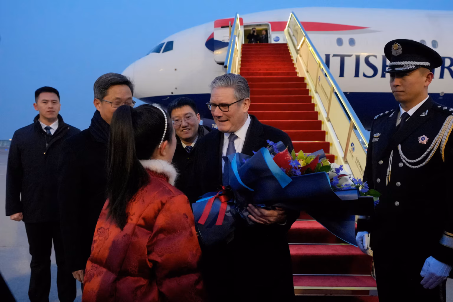 Starmer en Chine pour relancer les liens économiques malgré les inquiétudes sécuritaires (AP)