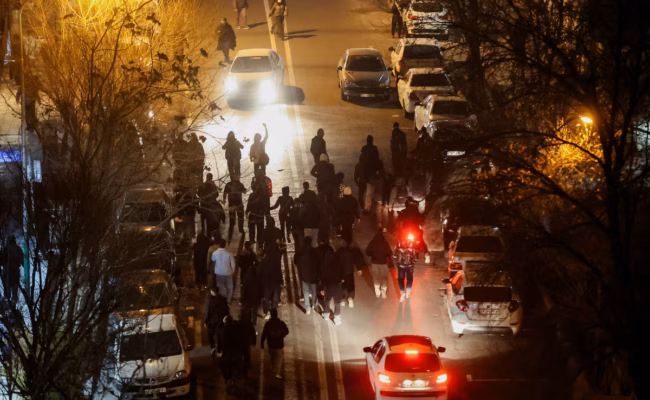 Trump appelle les Iraniens à poursuivre la révolte et promet une aide imminente