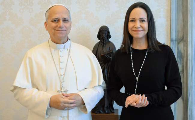 Venezuela : Maria Corina Machado appelle le pape Léon XIII à intervenir pour la libération des prisonniers politiques