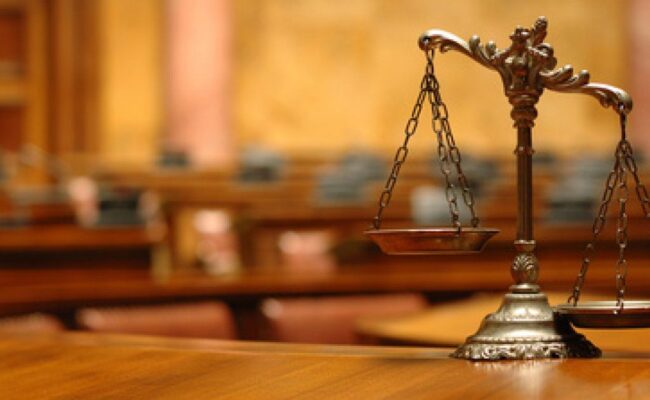 Aix-en-Provence : un "hypnothérapeute" face à la justice pour une série de viols sous emprise chimique