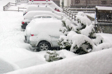 Fortes pluies généralisées et neige abondante en montagne : la France sous une perturbation active