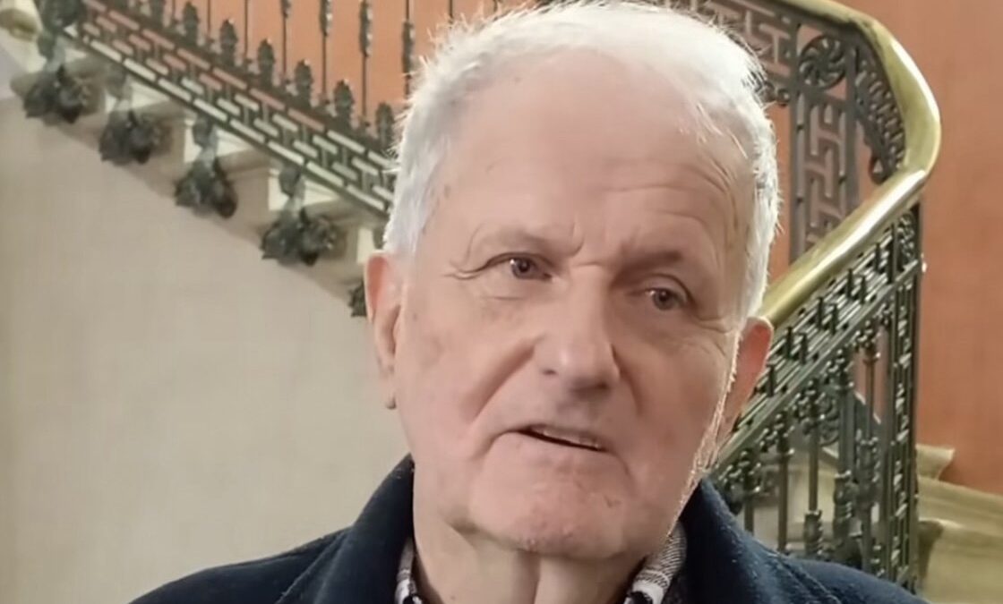 «C’est son parti que je visais»: le retraité auteur d’un jet d’œuf sur Jordan Bardella condamné à 6 mois de prison avec sursis