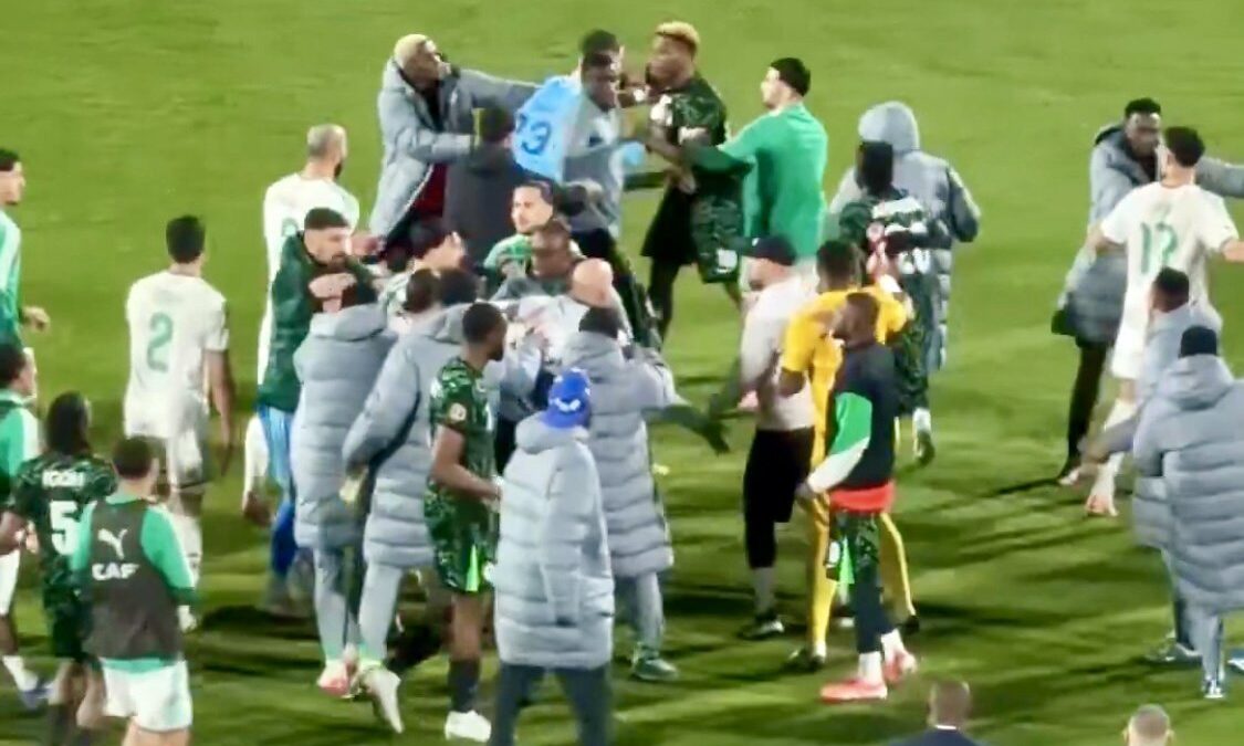 — CAN 2026 : scènes de chaos après l’élimination de l’Algérie, battue 2-0 par le Nigeria