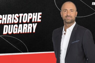 — Christophe Dugarry revient sur son dernier échange avec Rolland Courbis: «Il m’a envoyé un message il y a quatre jours en me disant ‘je suis à l’hôpital, appelle-moi.»