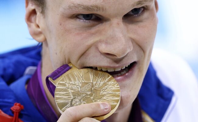 L’ancien champion olympique Yannick Agnel va bien être jugé pour viol sur mineure