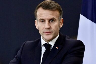 Droits de douane: Emmanuel Macron plaide pour l’instrument anti-coercition de l’UE. Un «bazooka commercial»