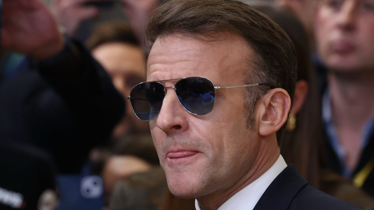 BUZZ – La marque des lunettes d’Emmanuel Macron bondit en bourse !