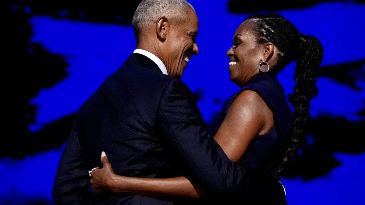 Michelle Obama avoue avoir fait une thérapie de couple avec Barack Obama AP
