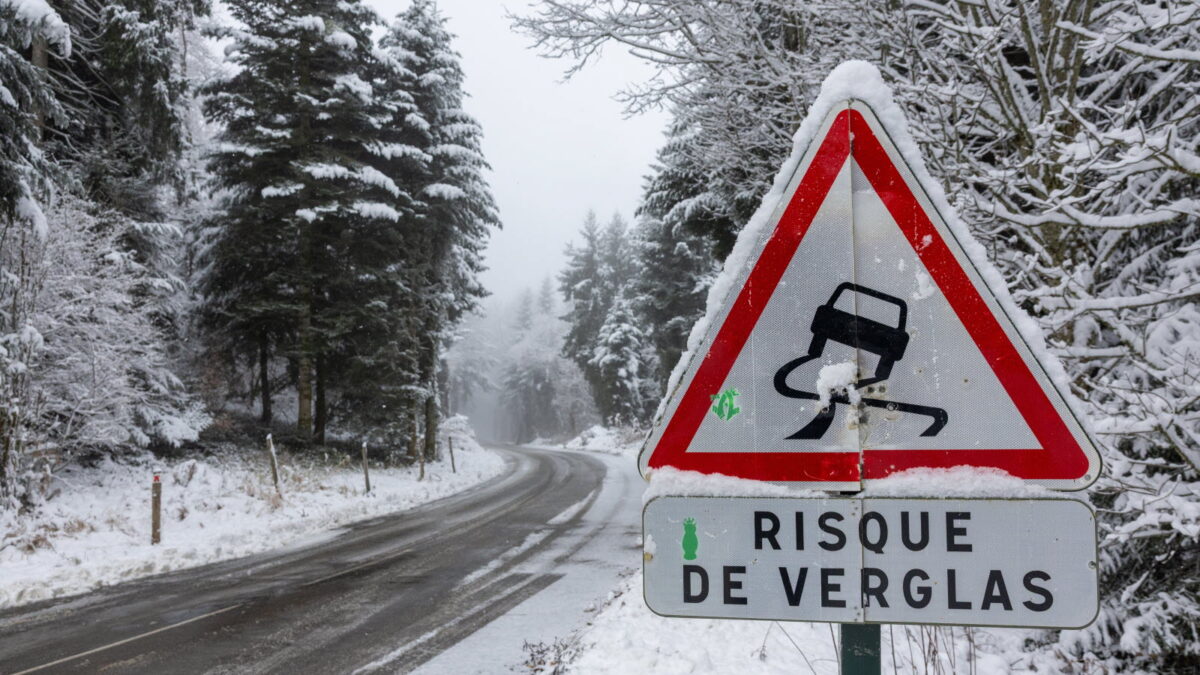 Fortes pluies et neige au sud-est, vent et averses ailleurs