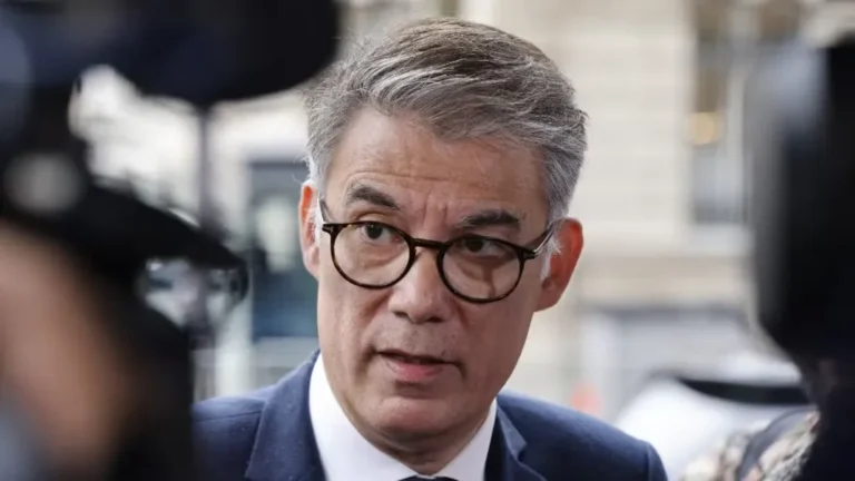 Le PS ne votera pas les motions de censure du RN et de LFI sur le Mercosur