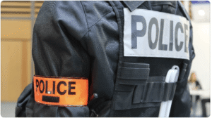 Triste bilan du Nouvel An : plus de 1.100 véhicules incendiés et plus de 500 interpellations en France