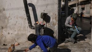 À Alep, un quartier kurde se relève des affrontements avec l’espoir d’un nouveau départ (AP)