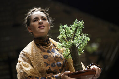 À Bochum, des spectateurs envahissent la scène après la tirade d’un personnage fasciste