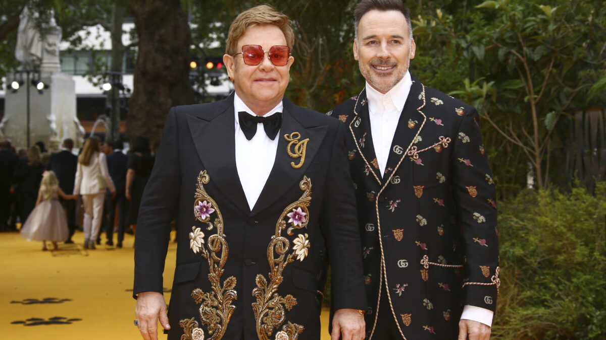 Le mari d'Elton John, David Furnish, accuse le Daily Mail de méthodes "inacceptables"