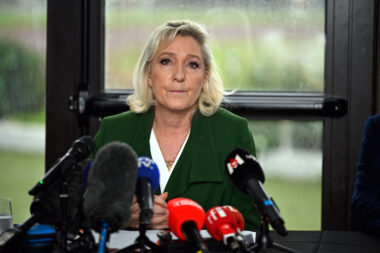 Marine Le Pen: «Si les réquisitions sont suivies, je serai empêchée de concourir à la présidentielle» (RTL)