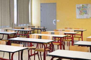 Après le suicide d’une directrice d’école, l’État reconnaît une défaillance et évoque une indemnisation