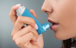 Asthme : comprendre les différences de risque entre les sexes