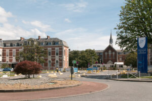 Bayonne : l’hôpital lance un emprunt citoyen pour combler son déficit (wikipedia commons)