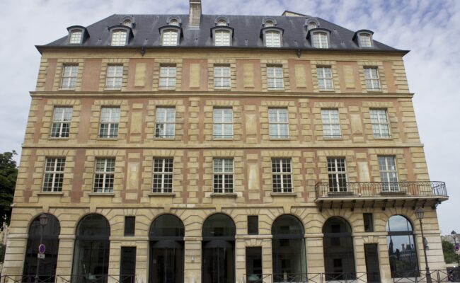 Beau-parentalité : le Barreau de Paris met en garde contre un lien juridique « fragile »