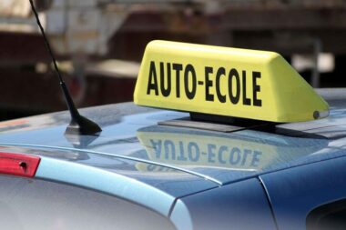 Beaumont-sur-Oise : un moniteur d’auto-école contrôlé alors que son permis était invalide