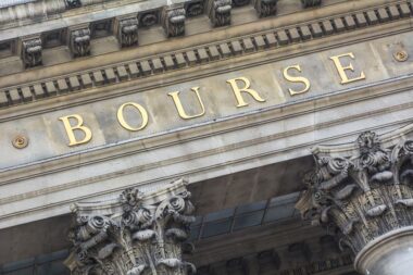 Bourse de Paris : quelles différences entre marchés réglementés et non réglementés ?