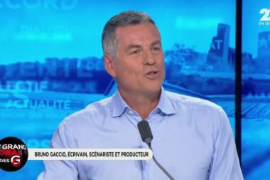 Les propos lâches et immondes de Bruno Gaccio, qui traite Quentin Deranque de "connard"