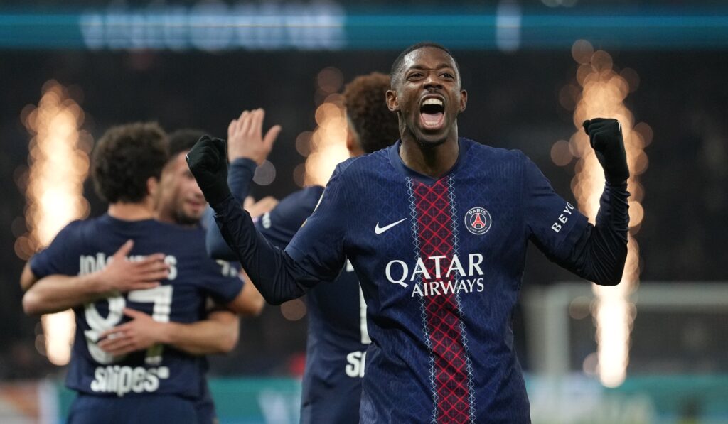 Ligue 1 - Le PSG humilie l'OM 5-0 et reprend la tête du championnat. Marseille éjecté du podium