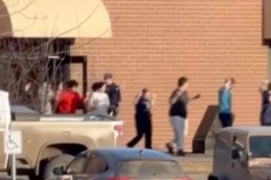 Fusillade au Canada: au moins 9 enfants tués par un transgenre dans une attaque visant une école