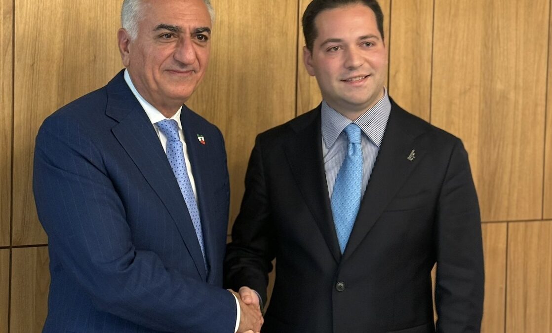 Alessandro Bertoldi, Roberto Bagnasco et des parlementaires italiens rencontrent Reza Pahlavi