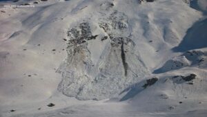 Drame en altitude à Val d’Isère : trois morts dans une avalanche